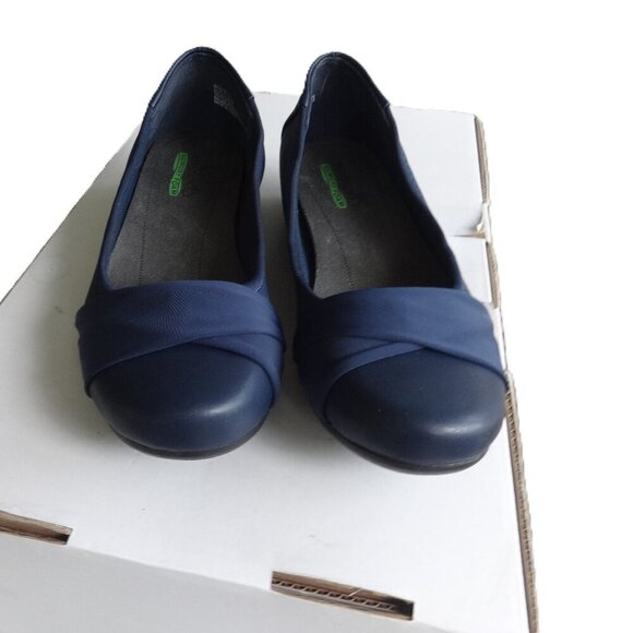 Baretraps Misty women's loafers size 7.5M, Blue, round toe, 1" heel, padded, VGC - Picture 12 of 12